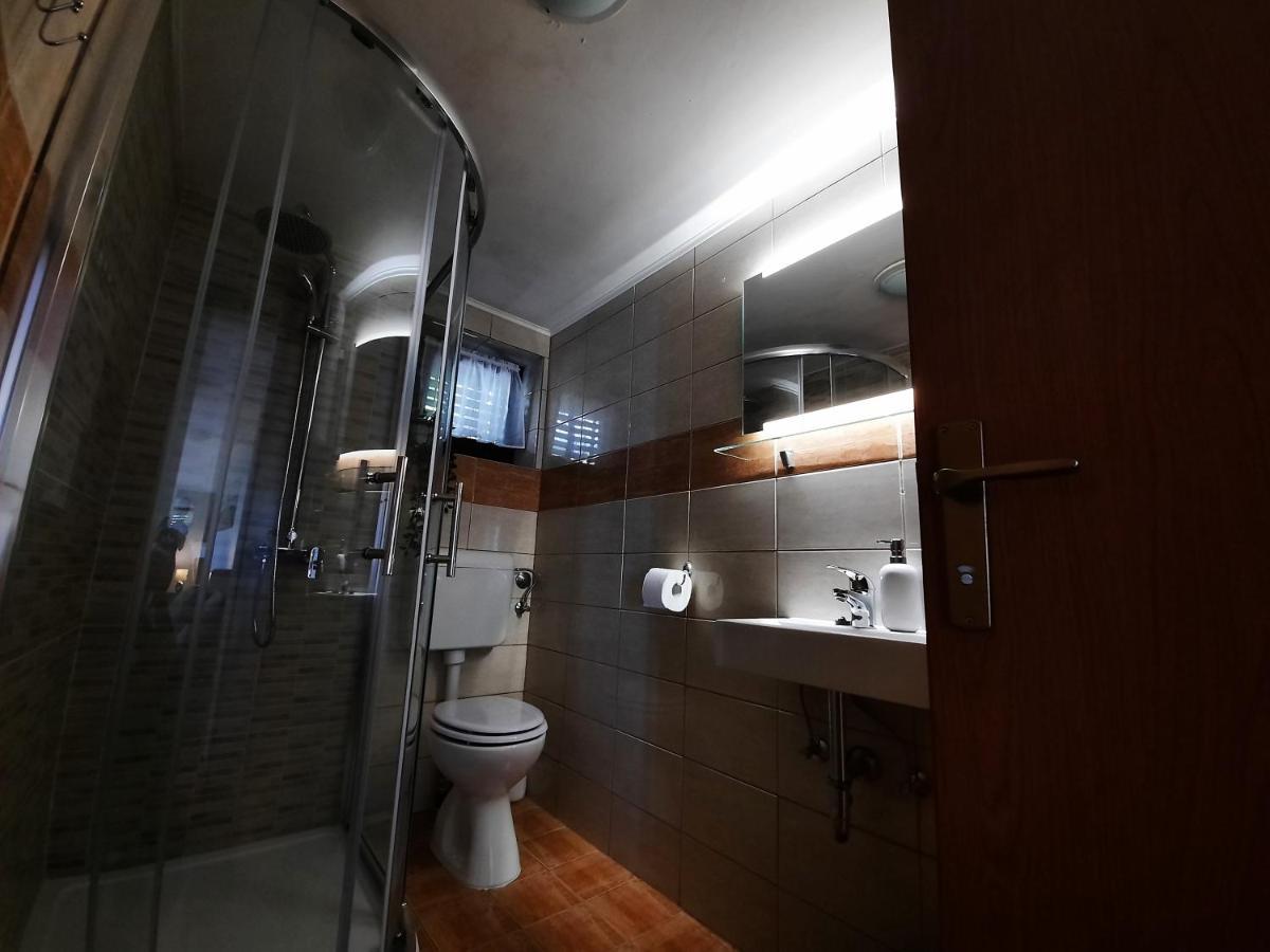 Feral Apartment Sveti Juraj Luaran gambar